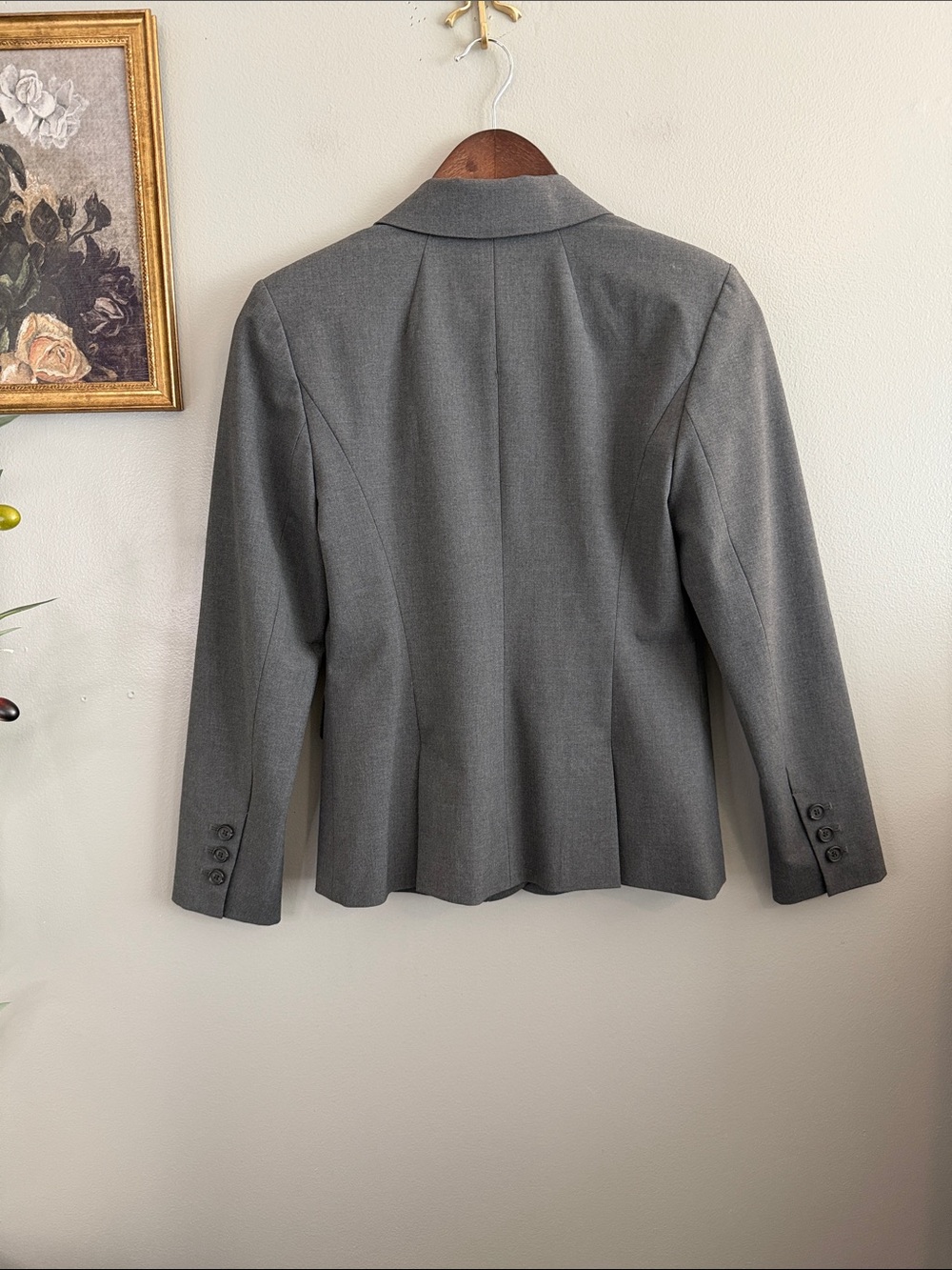 Halogen Petite Gray Tailored Blazer Size 4P Two Button Career Workwear - Picture 6 of 8